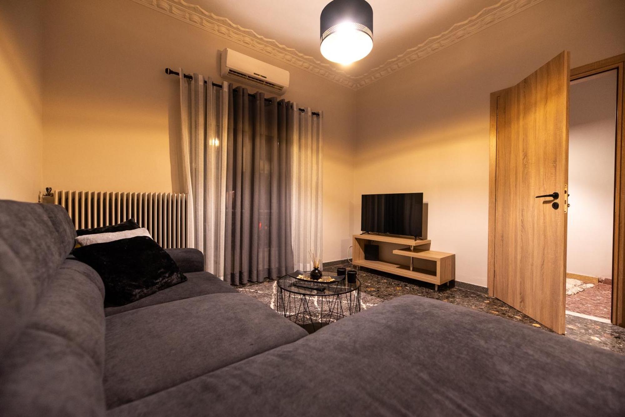 Stamos Apartment Airport Spáta Dış mekan fotoğraf