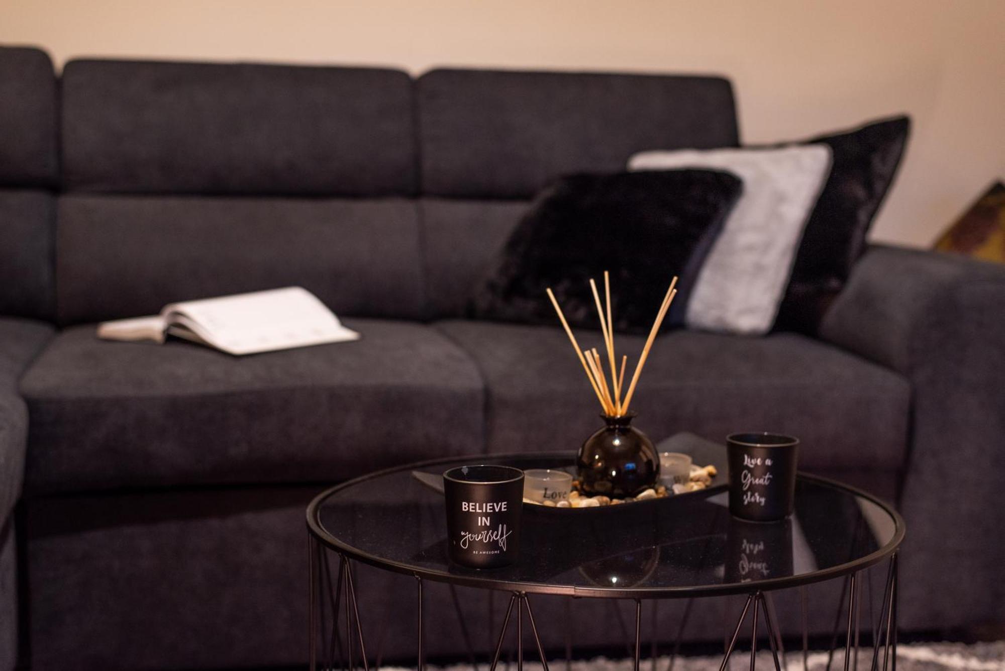Stamos Apartment Airport Spáta Dış mekan fotoğraf