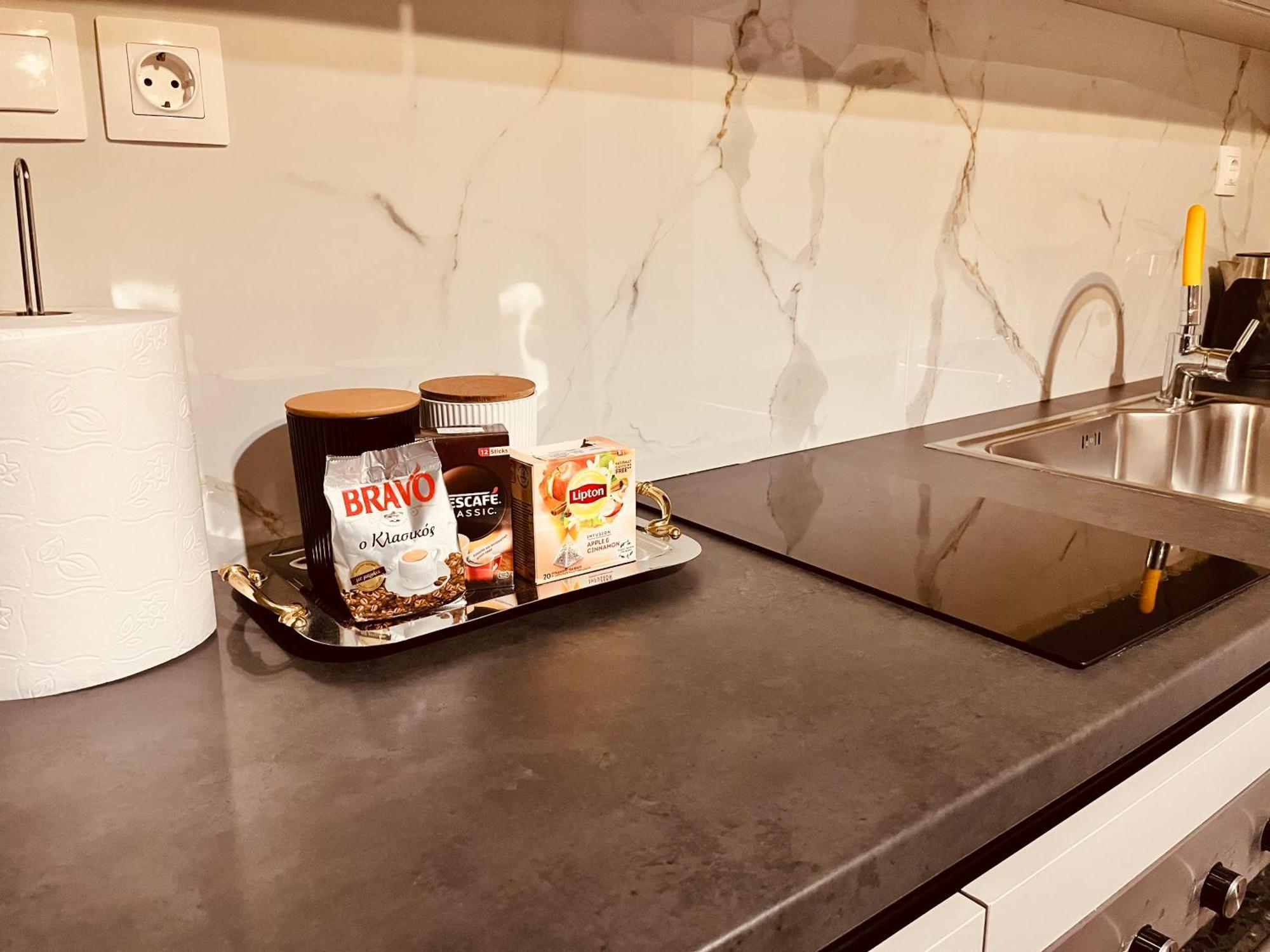Stamos Apartment Airport Spáta Dış mekan fotoğraf