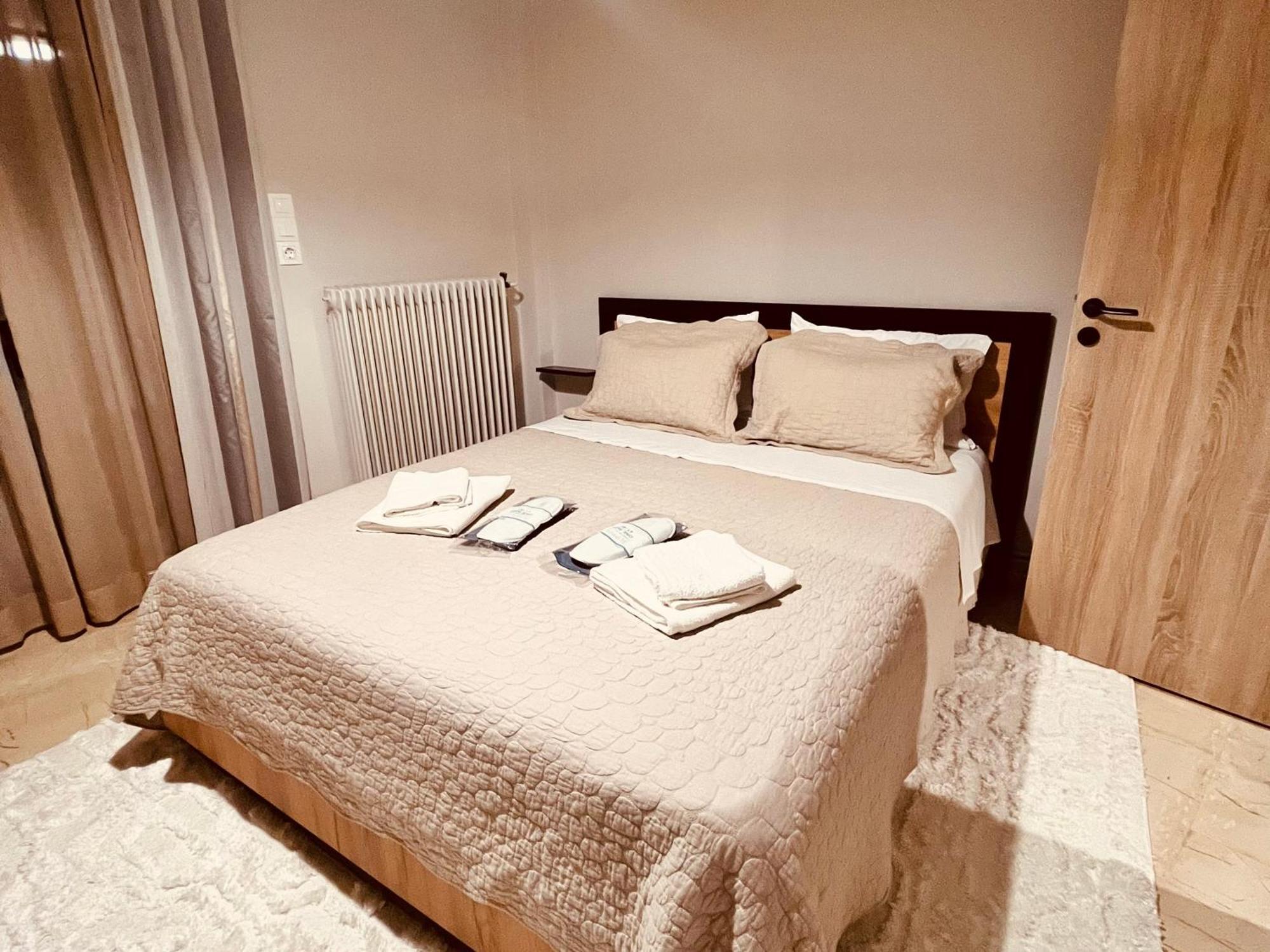 Stamos Apartment Airport Spáta Dış mekan fotoğraf
